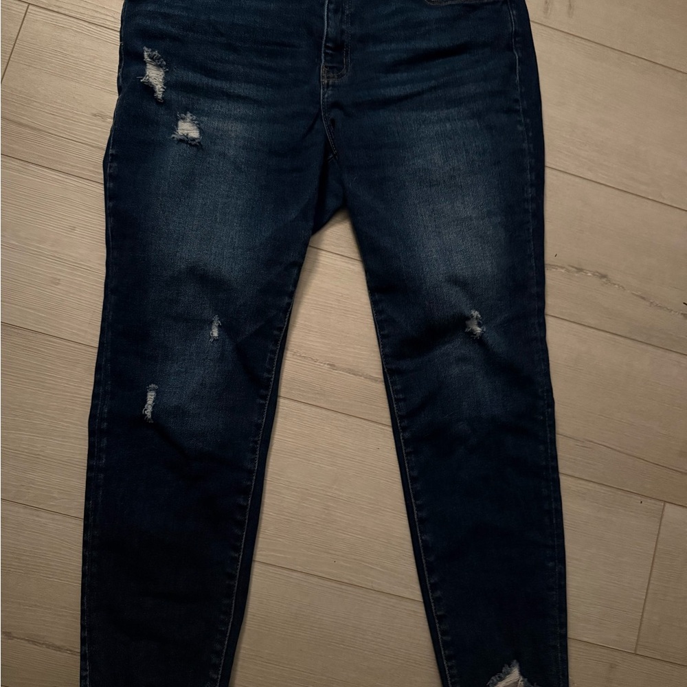 Lovervet by Vervet Distressed Jeans
